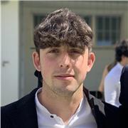 Studente magistrale in ingegneria del veicolo al politecnico di Torino, offre ripetizioni di Matematica e Fisica