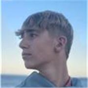 Estudiante de segundo de bachillerato con el titulo de B2 en in inglés y a punto de sacarme el C1. Clases online y presenciales
