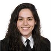 Profesora de Derecho apta para todos los cursos y niveles del Grado. 