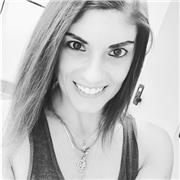 Giornalista iscritta all'albo dell'Emilia Romagna, con comprovata esperienza nei quotidiani, disponibile per lezioni di italiano