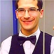 Pues soy una persona ducha en nuestro idioma nativo, ávido lector y con muy buenas notas en mi bachillerato.