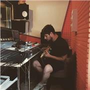 Musicien diplomé et professeur confirmé propose cours de MAO, solfège, mixage, et composition
