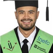 Profesor de Educación Física recien titulado y entrenador personal.