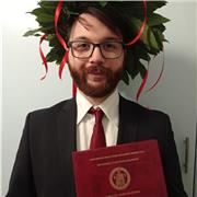 Laureato con lode in scienze storiche offre lezioni per aiuto compiti/doposcuola in materie umanistiche per ogni ordine e grado di istruzione