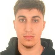 Graduado en educación primaria con experiencia en las prácticas del grado.