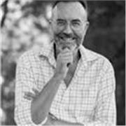 Profesor de Administración y Dirección de Empresas, presencial y online