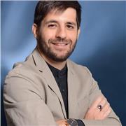 Unterrichte alle Altersgruppen, meist aber Abitur oder Universitätsniveau