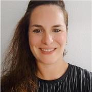 He sido profesora de educación fisica para ESO y Bachillerato, mi especialidad son las poblaciones con necesidades especiales