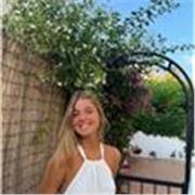 Profesora de inglés con el título del First Certificate (FCE), para apoyo escolar de todos los niveles