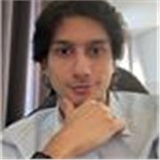 Sono uno psicologo che ha avuto diverse esperienze come insegnante e non vedo l'ora di lavorare con te.