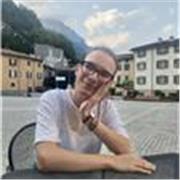 Offro lezioni di italiano come lingua straniera, per qualsiasi livello. 