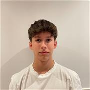 Soy profesor de inglés hasta nivel B2 y hago de mis clases una experiencia divertida en la cual se mejora exponencialmente.