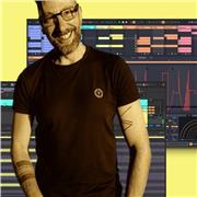 Compositeur de musique contemporaine je propose des cours de MAO / Ableton live+Push dans mon home-studio en plein coeur de Paris
