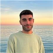 Joven estudiante con nivel C2 de inglés, clases a alumnos de primaria y secundaria y adultos