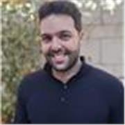 Ingeniero de Caminos, Canales y Puertos, con una fuerte vocación por la docencia. 