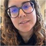 Laureata magistrale in economia impartisce lezione di economia, matematica e inglese per studenti delle scuole medie e superiori
