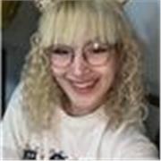 Doy clases de apoyo para preescolar y primaria. No tengo ningún título salvo la ESO y un cp de profesionalidad