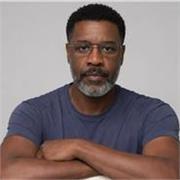 Aulas de Língua Portuguesa, presenciais e online, para crianças e adultos, com ensino claro, prático e adaptado às necessidades