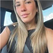 Pedagoga y psicopedagoga. Realizó apoyo pedagógico a niños y niñas con o sin discapacidad