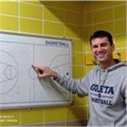 Profesor con 26 años de gestión en la empresa privada. 