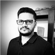 Senior Software Development professional and coach who can teach different concepts of software basics to advanced for all ages.