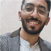 Professeur de mathématiques et ingénieur. Diplôme d'ingénierie industriel.