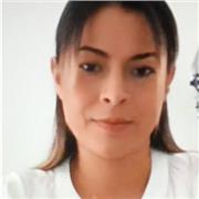 Odontóloga extranjera con preparación completa, experiencia en el área de la enseñanza