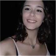 Sono una studentessa del quarto liceo classico e vorrei cercare di aiutare ragazzi/e delle medie e/o elementari, in italiano e/o in letteratura, per affrontare in modo semplice ed efficace i compiti dell’estate o per affrontare più agevolmente il prossimo