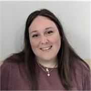 Insegnante madrelingua italiana, offre lezioni online di italiano per bambini e adulti.