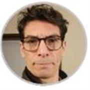 Prof a distance pour cours informatique de la decouverte jusqu'a l'expertise, systeme, reseau, Internet, programmation