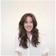 Profesora nativa de inglés con 5 años de experiencia. Clases de conversación para adultos y preparación de exámenes de Cambridge