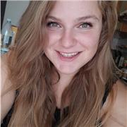 Studentessa dell'università di matematica offre ripetizioni di matematica, geometria e fisica per tutti i gradi di scuola fino al quinto anno di scuola secondaria di secondo grado