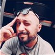 Maestro di canto offre lezioni di tecnica vocale teoria musicale, Armonia e ritmica contemporanea