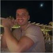 •	Ottima preparazione fisica e conoscenze di base in allenamento e fisiologia del movimento
		Disciplina, affidabilità e spirito 