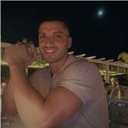 •	Ottima preparazione fisica e conoscenze di base in allenamento e fisiologia del movimento
		Disciplina, affidabilità e spirito