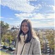 Profesora de Inglés (nativa), Biología, Químicas, Matemáticas, etc