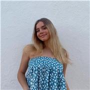 Estudiante de filología Inglesa se ofrece para dar clases particulares de Inglés de primaria, con experiencia en trabajo con niños