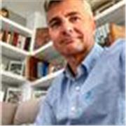 Soy docente de capacitación digital especializado en adultos: personas que necesitan ponerse al día con las herramientas digitales