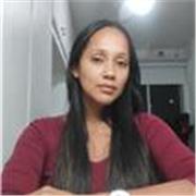 Trabalho com metodologia aplicada ao objetivo do aluno e a abordagem é baseada em materiais e situações reais, trazendo sentido ao aprendizado e buscando a fluência do aluno desde as primeiras aulas