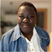 Native English speaker offering private basic level English lessons online.