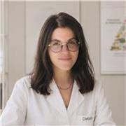 Scopri il benessere a tavola con una dietista: lezioni online personalizzate di nutrizione, pensate per ogni età e stile di vita. 