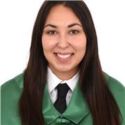 Estudiante de educación para dar todas las materias de primaria