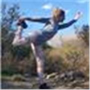 Profesora de Yoga para adultos y niños con más de 11 años de experiencia 