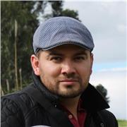 I am a dedicated and experienced language instructor passionate about teaching Spanish.