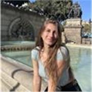 Estudiante de educación infantIl imparte clases de refuerzo a niñ@s que cursan ESO