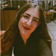 Estudiante de traducción e interpretación de alemán y árabe, que también ha cursado bachillerato de artes.