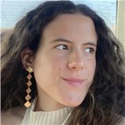 Profesora de apoyo escolar de alumnos de primaria e instituto