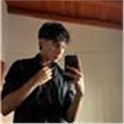 Maestro mayor de obras M.M.O ayudante a chicos de diferentes edades con la ayuda de dibujo técnico y autocad