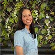 Native Spanish speaker providing Neutral Spanish education