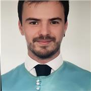 Profesor de Filosofía capacitado tanto para materias de ESO como de Bachillerato